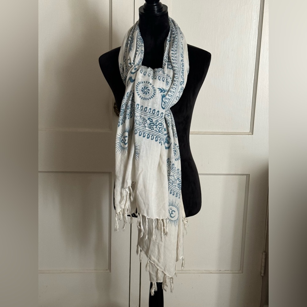 Ladies Large Vintage Scarf Shawl Wrap Meditation Blanket Ohm Sign 152” x 42”